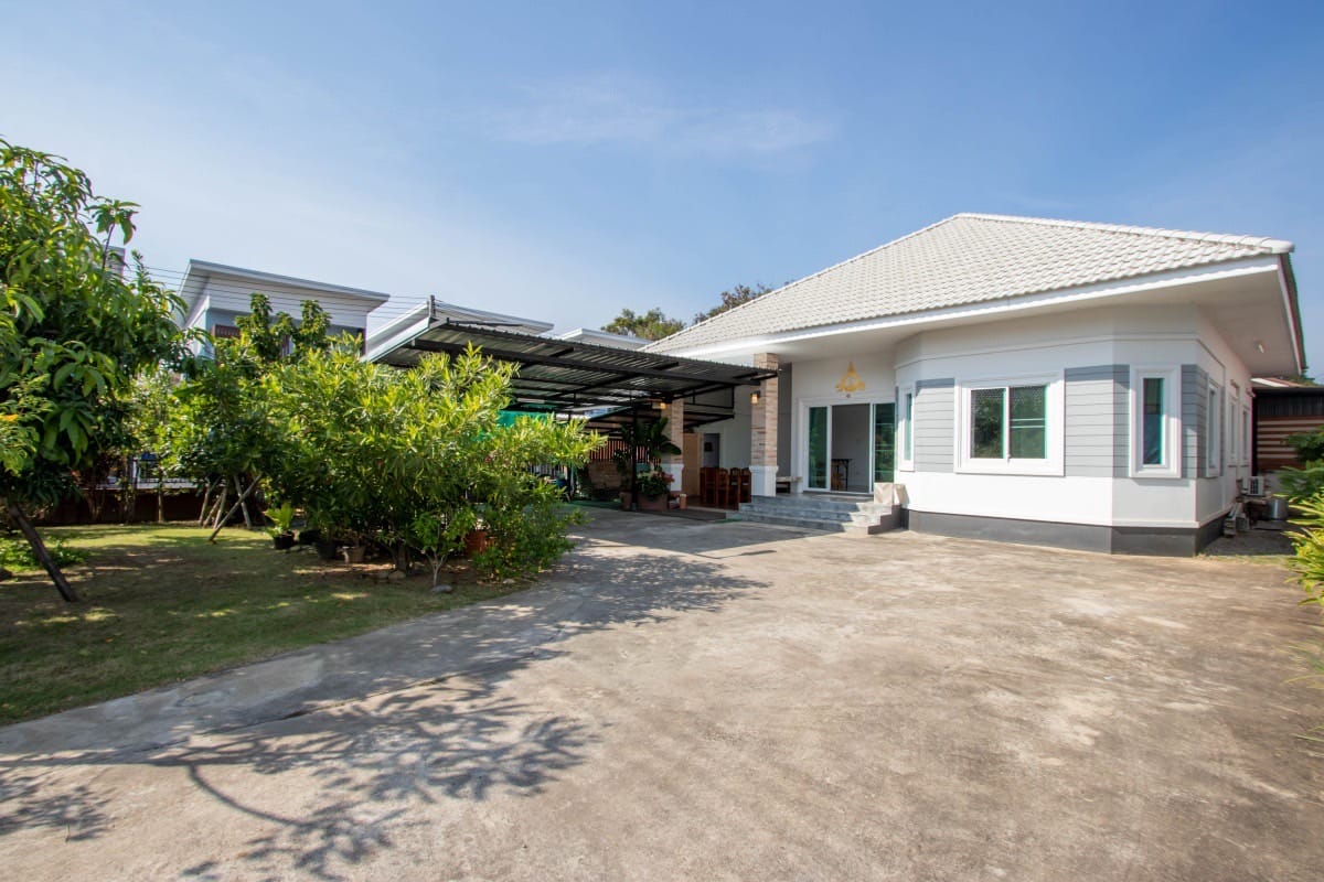 บ้านเดี่ยวชั้นเดียวบนพื้นที่ขนาดใหญ่ A6-H0343