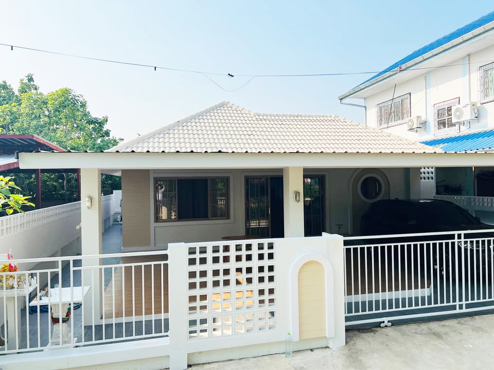 ให้เช่าบ้านเดี่ยวชั้นเดียว ในเมืองเชีย A6-H0410