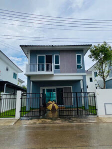 ให้เช่าบ้านเดี่ยว 2 ชั้นในโครงการ บ้านหลังใหญ่ ในเมืองเชียงใหม่ A8-H0421