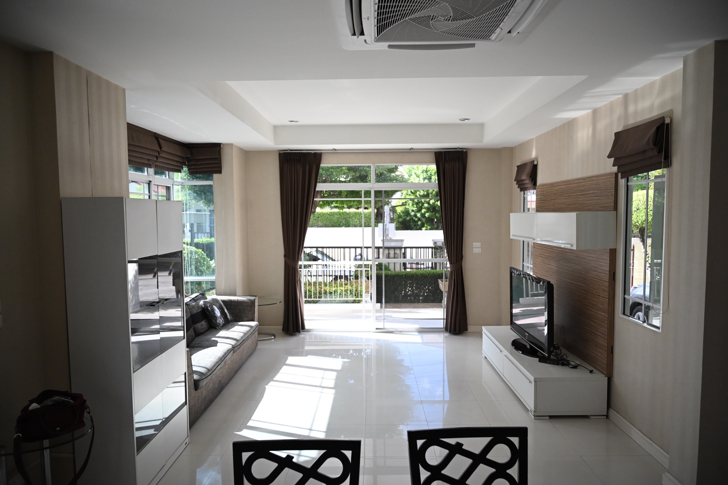 บ้านเดี่ยว 2 ชั้น ในโครงการคุณภาพ พร้อมพื้นที่ใช้สอยขนาดใหญ่และบรรยากาศที่เป็นส่วนตัว ในเมืองเชียงใหม่ A8-H0668