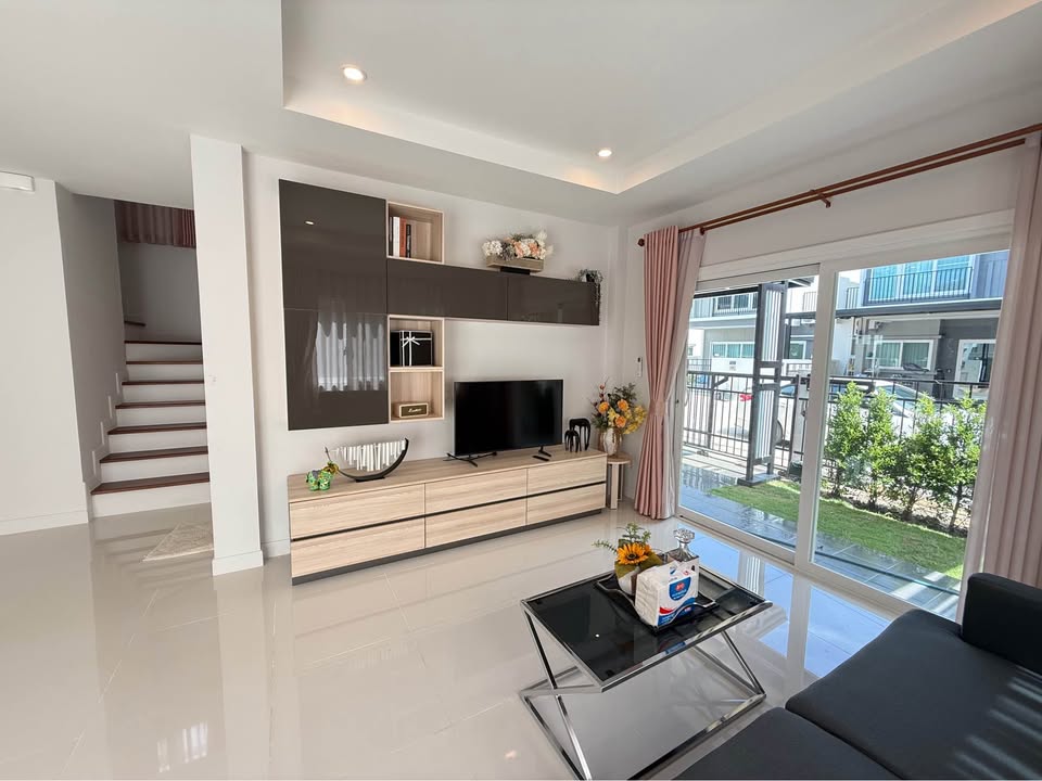 บ้านเดี่ยว 2 ชั้น หลังมุม AMR-H0307