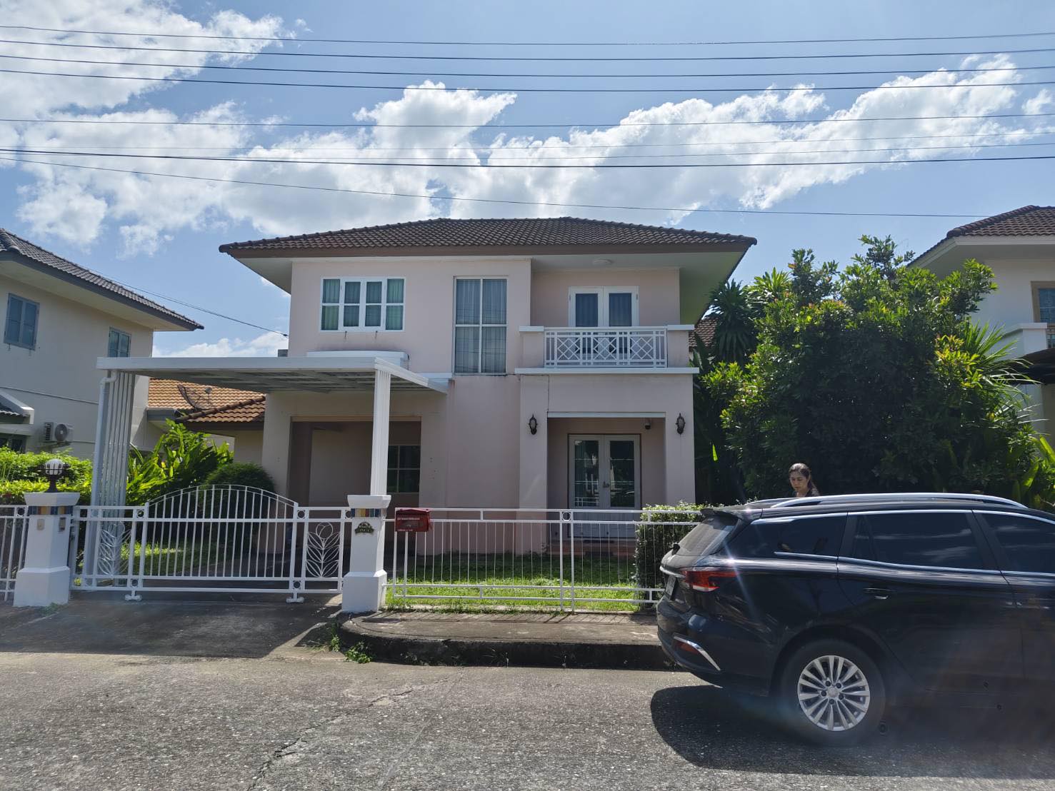 บ้านเดี่ยวสองชั้นให้เช่า สันทราย ใกล้แม่โจ้ เลี้ยงสัตว์ได้ | รหัส ASS-H1049