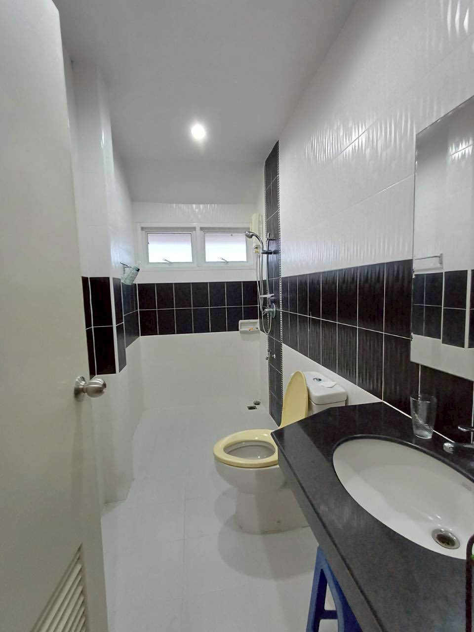 บ้านเดี่ยวสองชั้นให้เช่า 3 ห้องนอน 3 ห้องน้ำ ทำเลสันทราย หนองจ๊อม | รหัส ASS-H1109