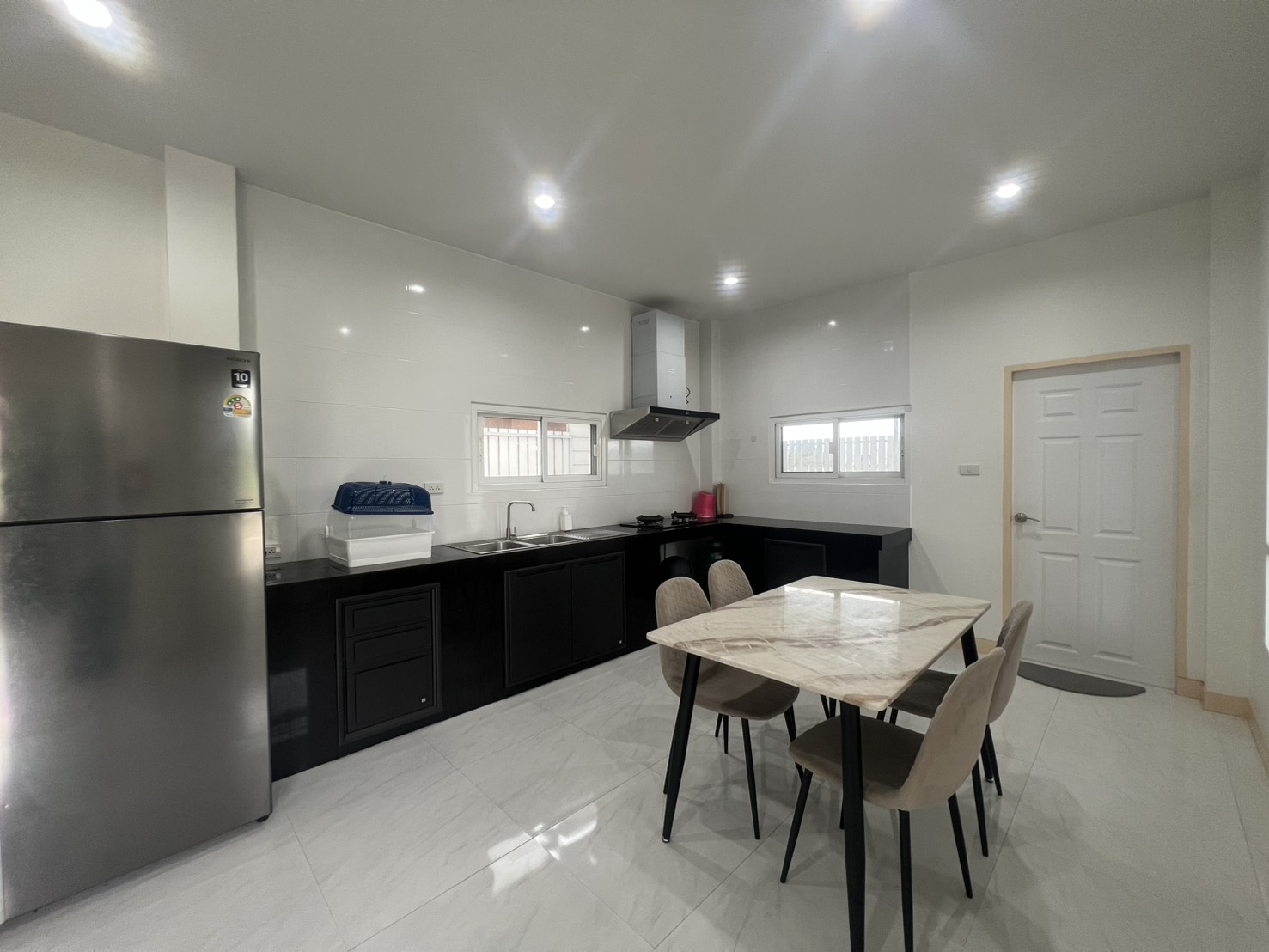 บ้านเดี่ยวสองชั้นให้เช่า 4 ห้องนอน 4 ห้องน้ำ ทำเลสันทราย หนองจ๊อม | รหัส ASS-H1113