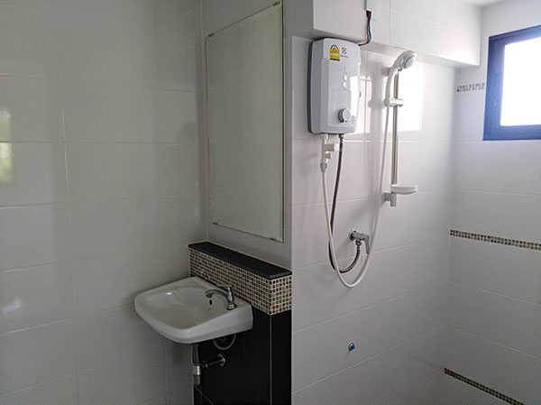 บ้านเดี่ยวสองชั้นให้เช่า ทำเลดี ย่านนางแล เชียงราย 5A2-H0086