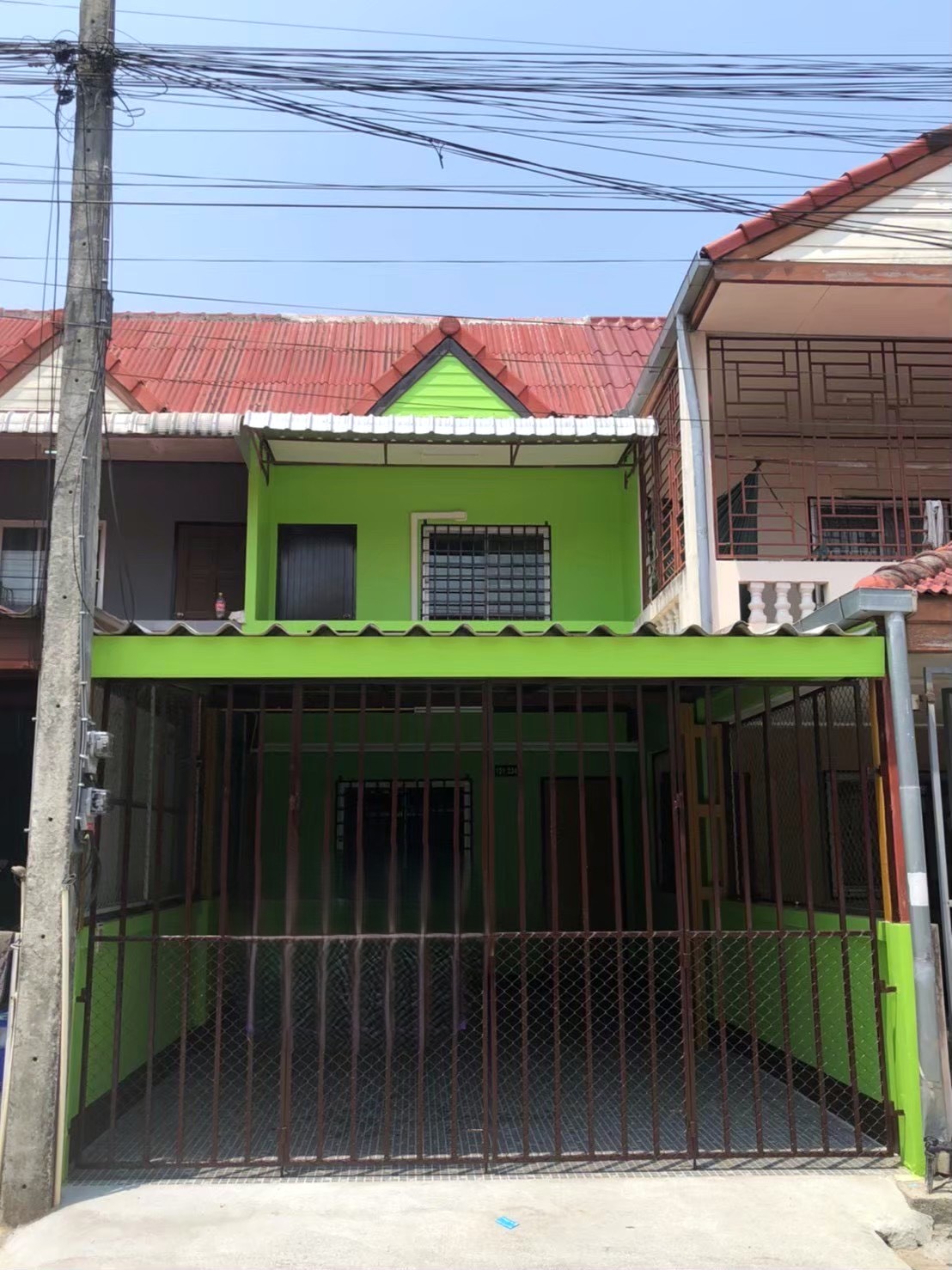ห้เช่าทาวน์เฮ้าส์สองชั้น ทำเลดี เดินทางสะดวก ใกล้แหล่งชุมชน 5A2-T0232