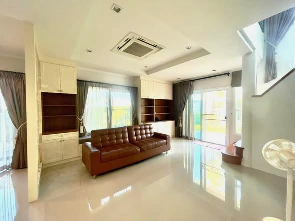 บ้านเดี่ยวหรู 2 ชั้น พื้นที่ใหญ่ 5A4-H0312