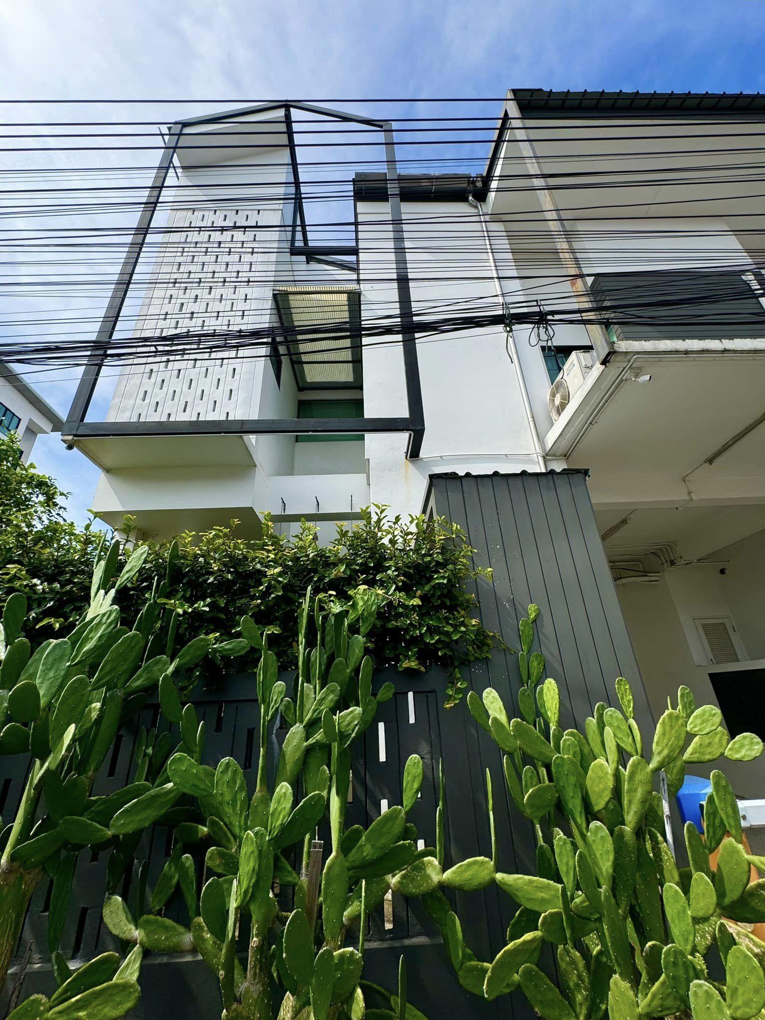 ให้เช่าคอนโด Duplex 2 ชั้น ทำเลทองย่านเศรษฐกิจเชียงใหม่ A2-C0084