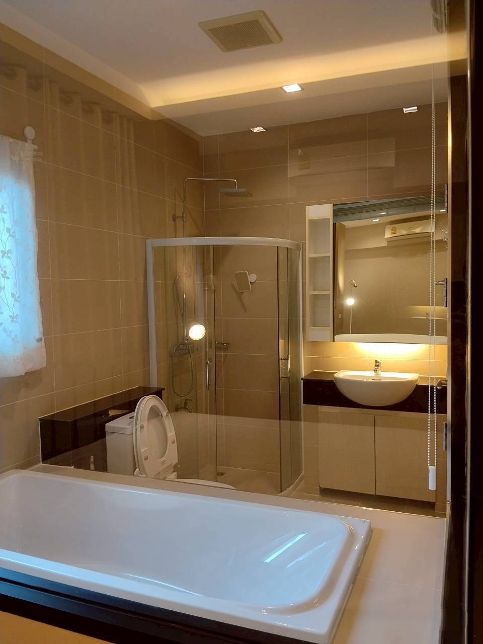 Condo 2 ห้องนอน ใกล้ One Nimman พร้อมเข้าอยู่ A2-C0112