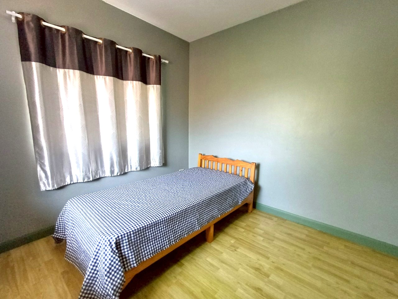 บ้านเดี่ยวสองชั้นให้เช่า ทำเลดี เงียบสงบ ในโครงการซีรินวิลล์ A4-H0473