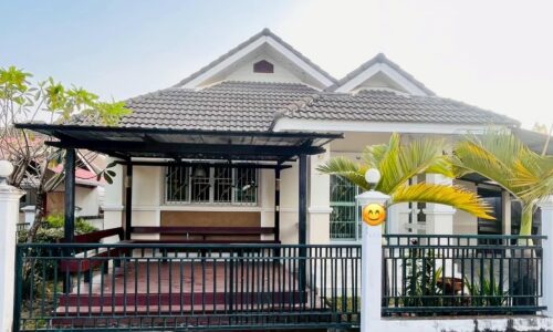 บ้านเดี่ยวชั้นเดียว สภาพดี บรรยากาศเงียบสงบเป็นส่วนตัว A5-H0245