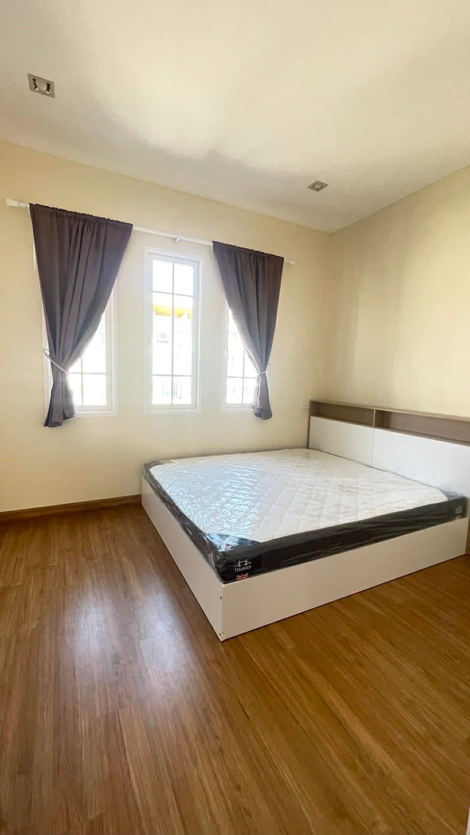 ทาวน์โฮมสองชั้นให้เช่า ทำเลดี ใจกลางเมืองเชียงใหม่ A5-T0249