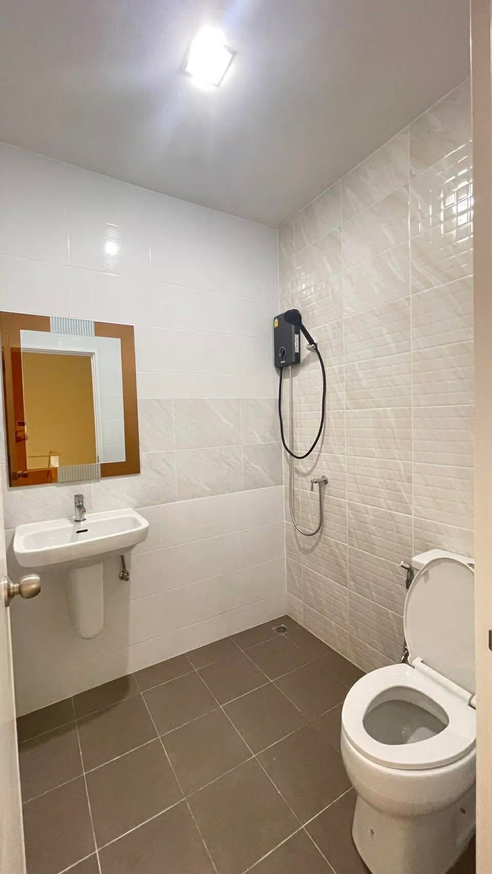 ทาวน์โฮมสองชั้นให้เช่า ทำเลดี ใจกลางเมืองเชียงใหม่ A5-T0249