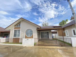 บ้านเดี่ยวชั้นเดียว ผัสมาตรฐานคุณภาพความเป็นอยู่ที่ดีในบรรยากาศส่วนตัว A6-H0425