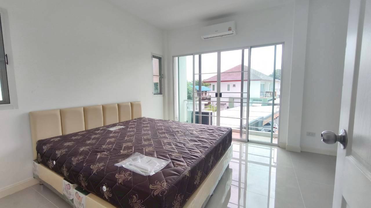 ให้เช่าบ้านเดี่ยวสองชั้น ม.เจ้าคุณ เฟส 7 ทำเลดี เดินทางสะดวก A7-H0710