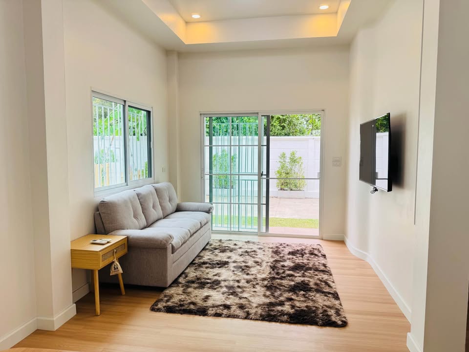 บ้านเดี่ยวสองชั้นทำเลดี ตกแต่งสวยงาม พร้อมเข้าอยู่ ย่านหางดง A7-H0711