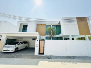 Pool Villa สองชั้นหลังใหญ่ พร้อมสระว่ายน้ำส่วนตัว A7-V0048