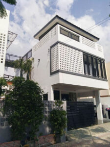บ้านเดี่ยวสองชั้น พื้นที่กว้าง บรรยากาศส่วนตัว A8-H0672