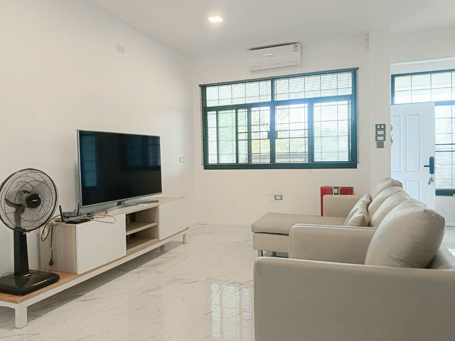 บ้านเดี่ยวสองชั้น พื้นที่กว้าง บรรยากาศส่วนตัว A8-H0672