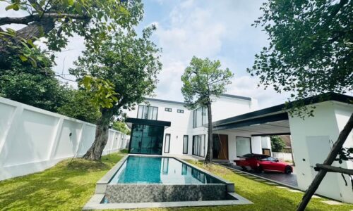 พูลวิลล่าสไตล์โมเดิร์นให้เช่า โครงการ 9 มรกต – The Cassia A8-V0048
