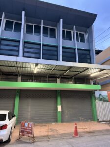 อาคารพาณิชย์ 6 คูหา ทำเลทองย่านเศรษฐกิจ  A9-B0495