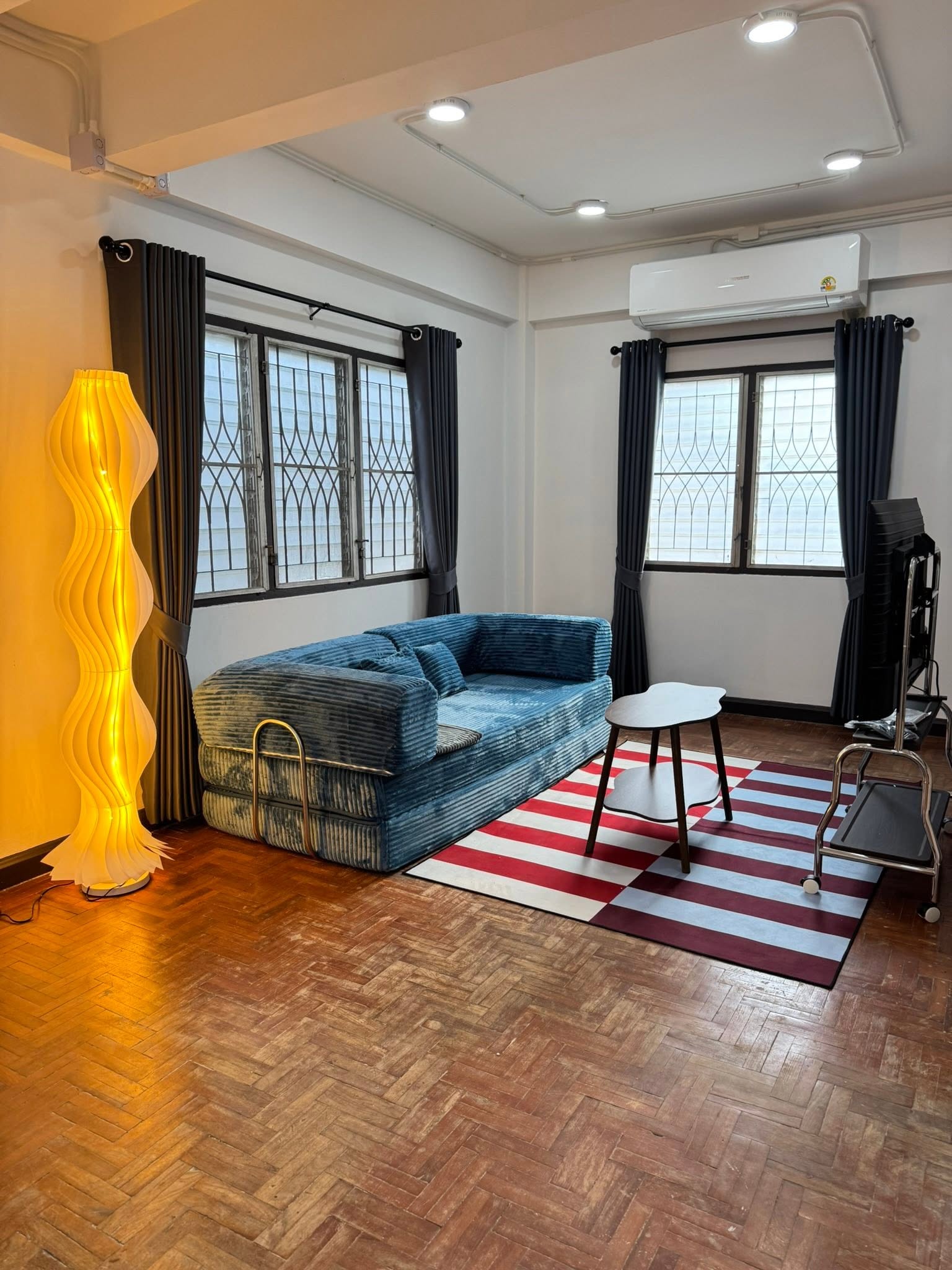 บ้านเดี่ยวสองชั้นทำเลศักยภาพ เหมาะสำหรับอยู่อาศัยหรือทำธุรกิจ A9-H0414