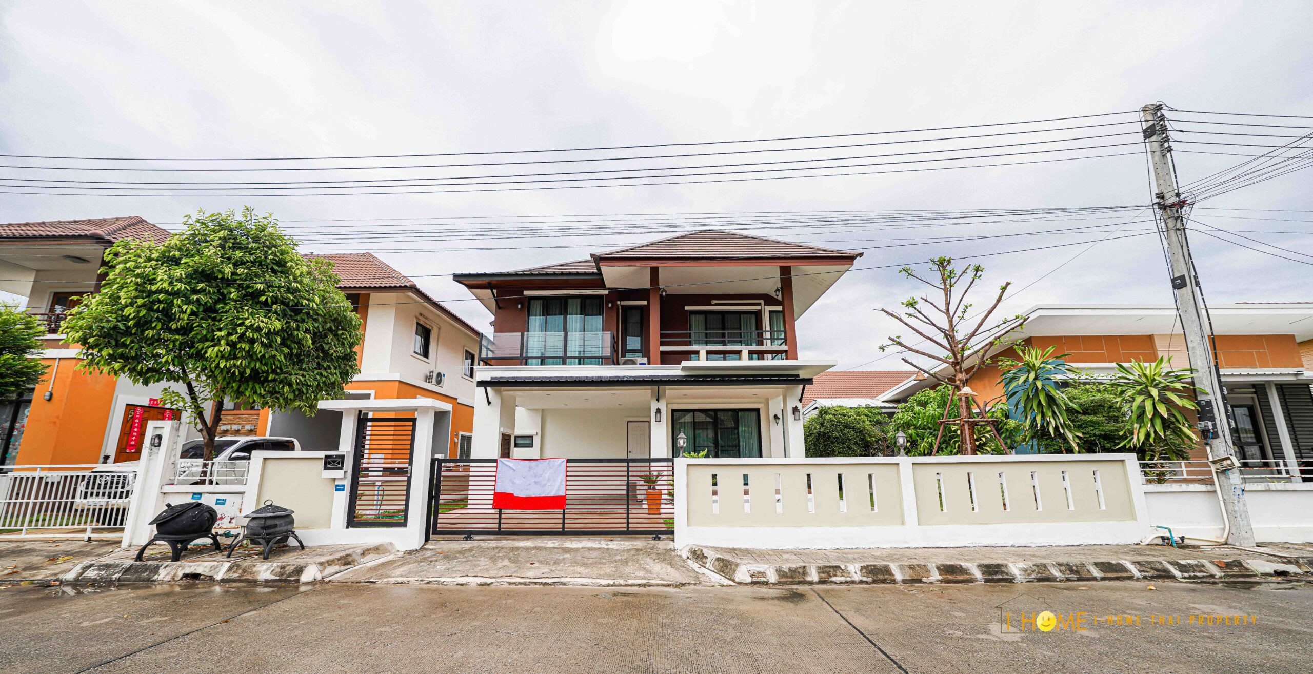 บ้านเดี่ยวสองชั้นให้เช่า ทำเลดี ย่านเศรษฐกิจหลัก AHD-H0732