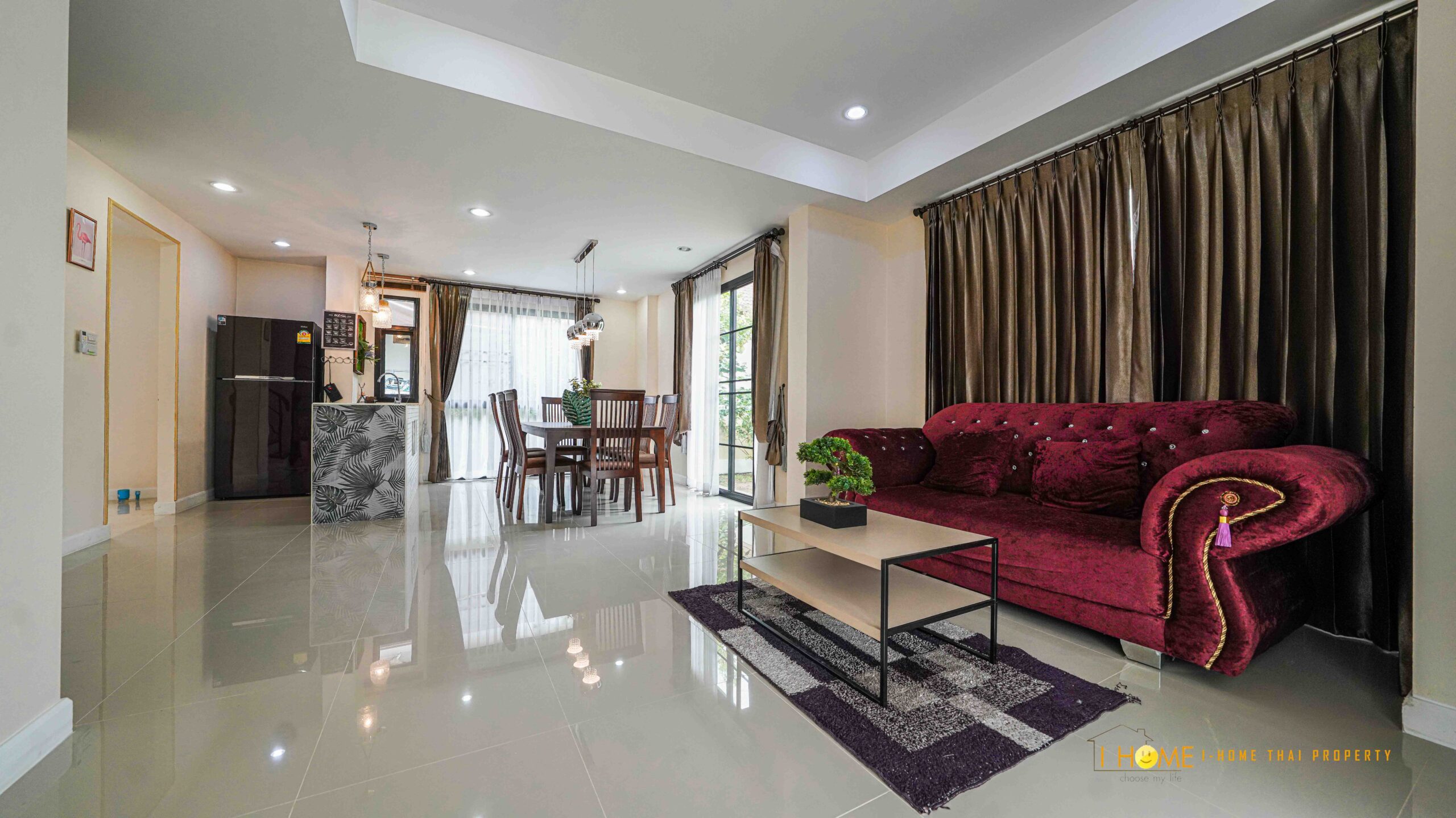 บ้านเดี่ยวสองชั้นให้เช่า ทำเลดี ย่านเศรษฐกิจหลัก AHD-H0732