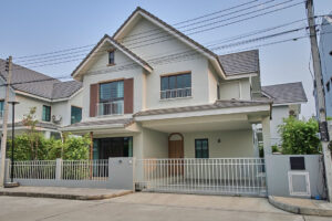บ้านเดี่ยวสองชั้น พร้อมอยู่ ใกล้โรงเรียนนานาชาติ หางดง เชียงใหม่ AHD-H1051