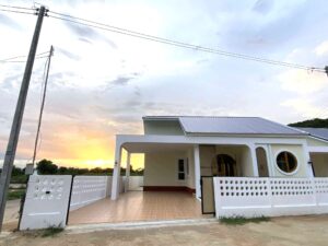 บ้านเดี่ยวชั้นเดียว สไตล์มินิมอล ทำเลดีใกล้โรงเรียนนานาชาติ AHD-H1124