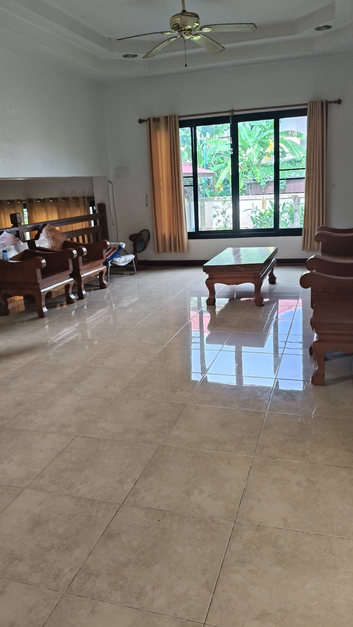 บ้านเดี่ยวหลังใหญ่ บนที่ดิน 128 ตร.ว. พร้อมห้องแม่บ้าน AHD-H1330