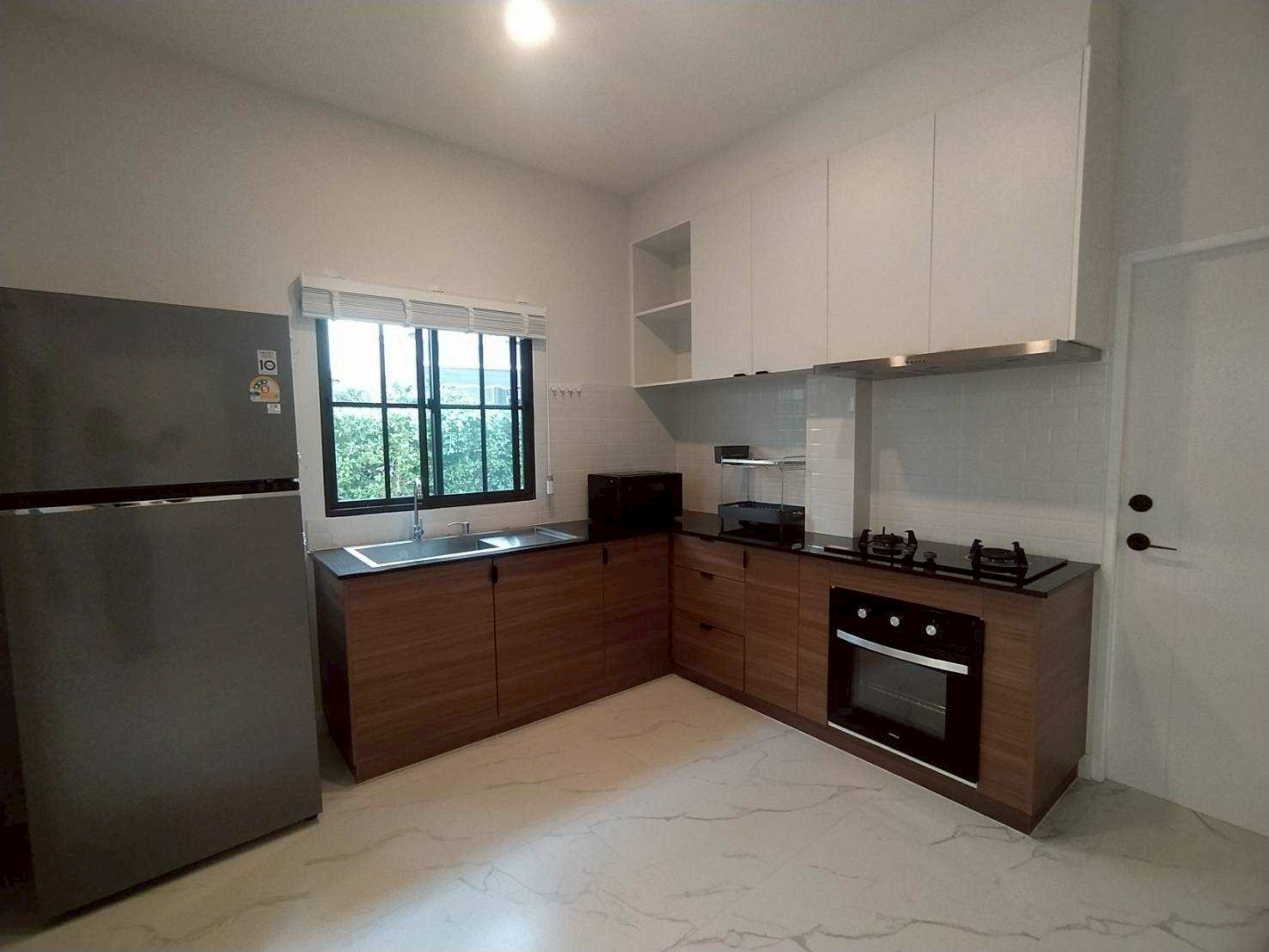 บ้านเดี่ยวหลังใหญ่ 4 ห้องนอน AHD-H1331