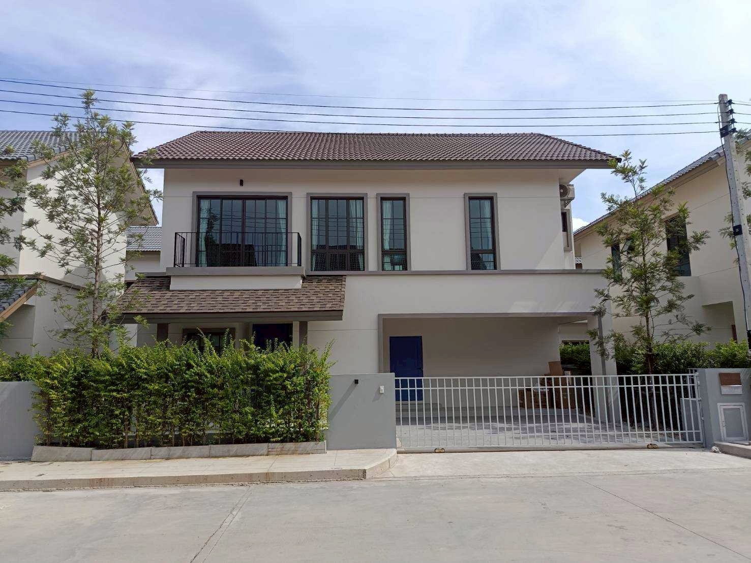 บ้านเดี่ยวหลังใหญ่ 4 ห้องนอน AHD-H1331