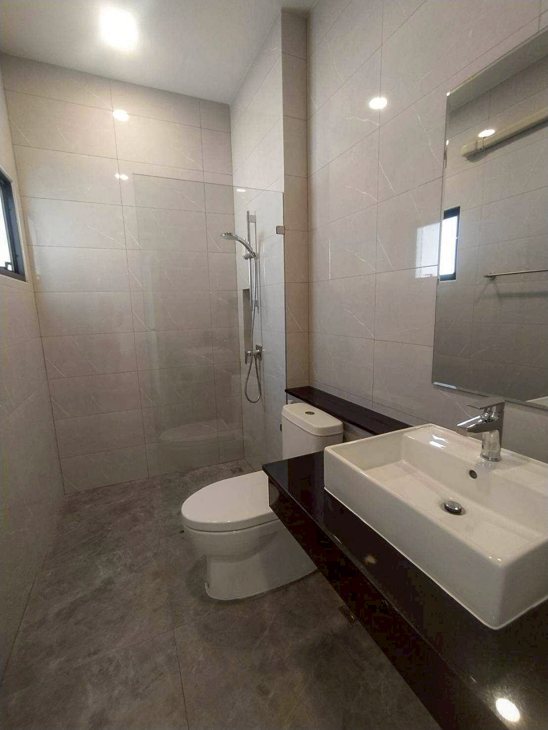 บ้านเดี่ยวสองชั้นให้เช่า โครงการเกรซแลนด์ (Graceland Family Residences) AHD-H1332