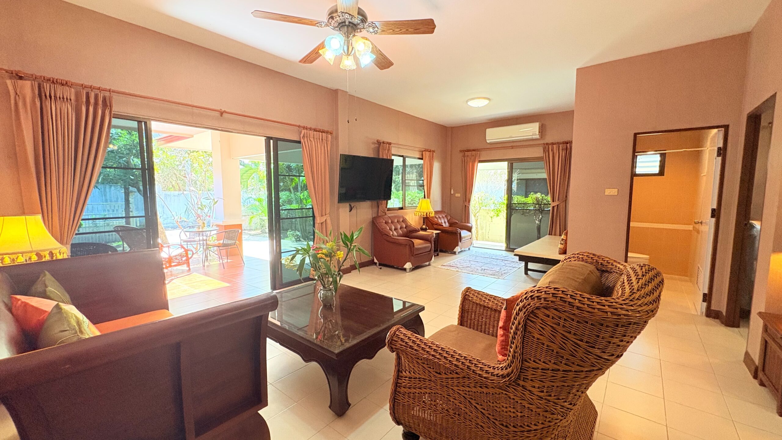 บ้านเดี่ยวชั้นเดียวให้เช่า พร้อมพื้นที่ส่วนตัว ย่านแม่ริม เชียงใหม่ AMR-H0115