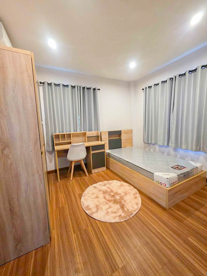 บ้านแฝดสองชั้นให้เช่า สภาพดี ทำเลดีเยี่ยม อ.แม่ริม AMR-H0313