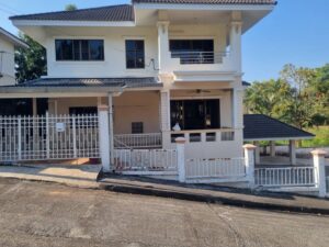 บ้านเดี่ยว 3 ชั้นให้เช่า แม่ริม – เลี้ยงสัตว์ได้ AMR-H0318