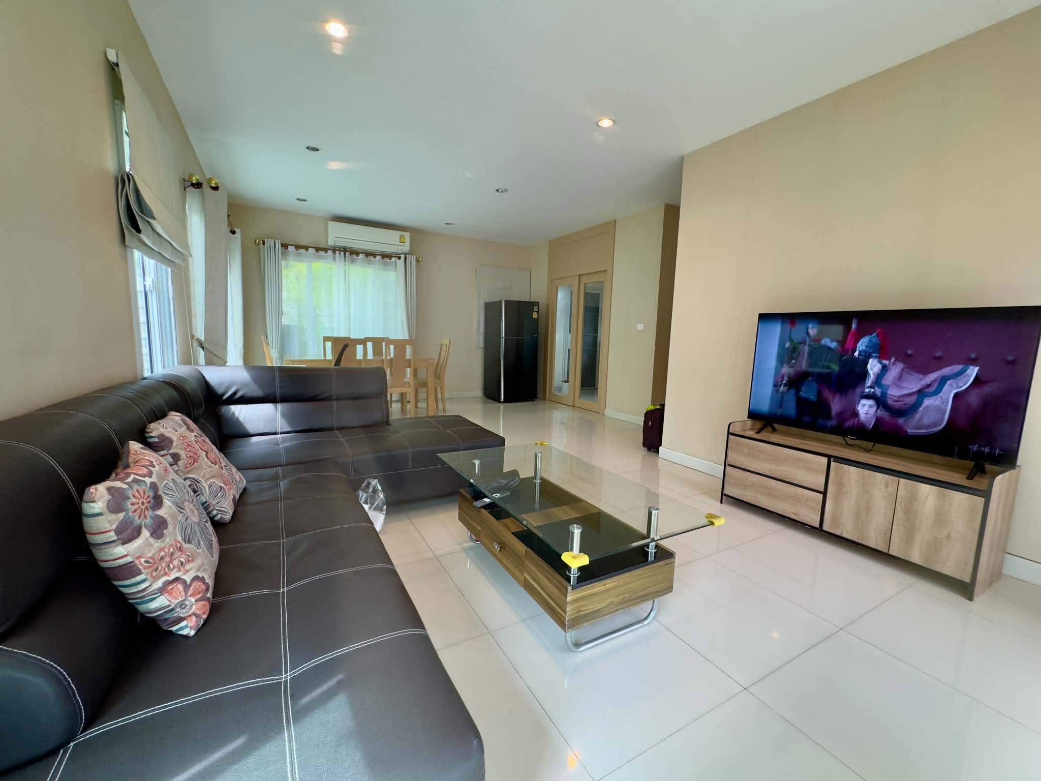 บ้านเดี่ยวสองชั้นพร้อมอยู่ ใจกลางทำเลศักยภาพ สันกำแพง ASP-H0194
