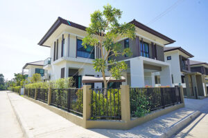 ให้เช่าบ้านเดี่ยวสองชั้น พร้อมสระว่ายน้ำในโครงการ ASP-H0298