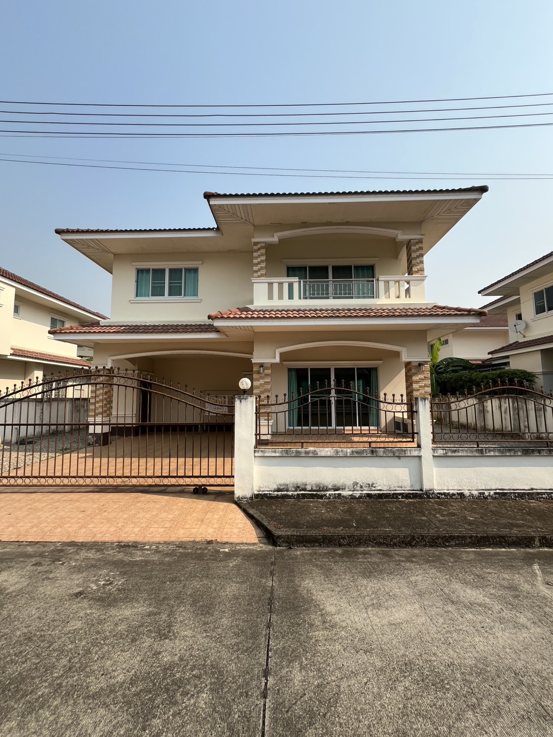 บ้านเดี่ยวสองชั้นให้เช่า ทำเลดีเยี่ยมย่านสันกำแพง ASP-H0495