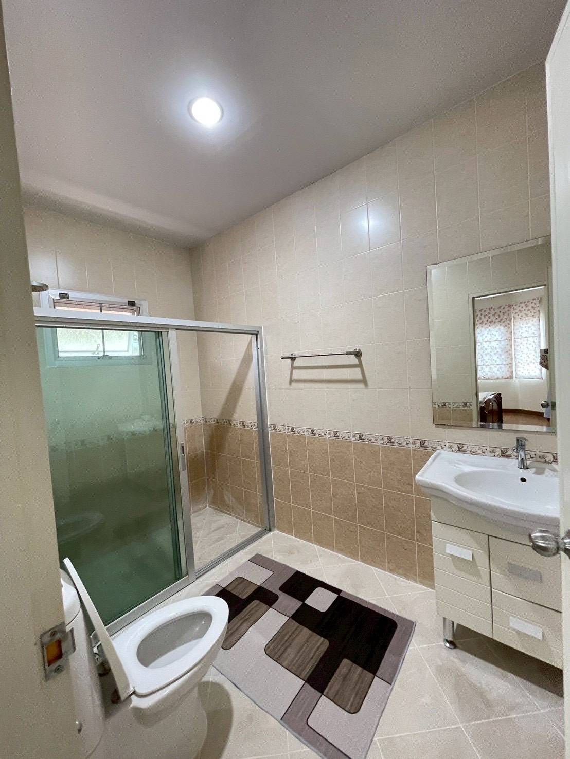 บ้านเดี่ยวสองชั้นให้เช่า ทำเลริมกก เมืองเชียงราย 5A1-H0223