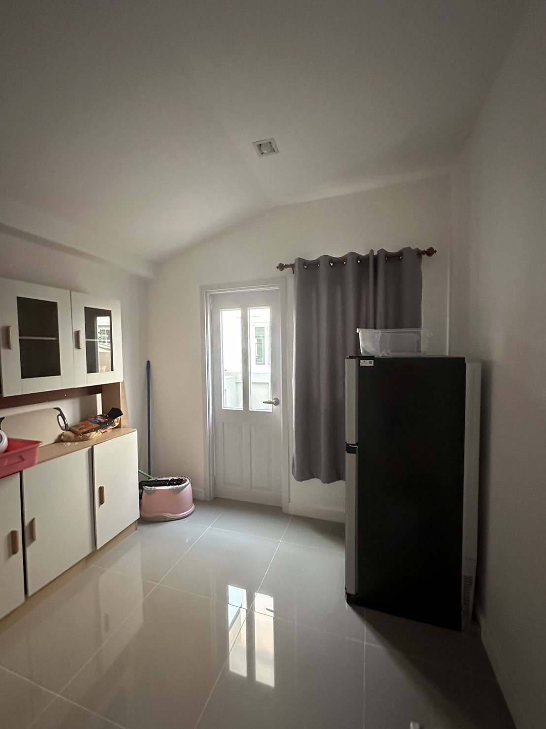 บ้านเดี่ยวสองชั้นให้เช่า โครงการโกลเด้นท์ วิลเลจ (Golden Village) 5A2-H0198