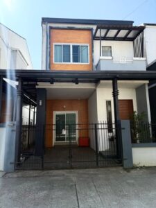 บ้านเดี่ยวสองชั้น ทำเลดี เดินทางสะดวก ใกล้แหล่งชุมชน 5A2-H0308