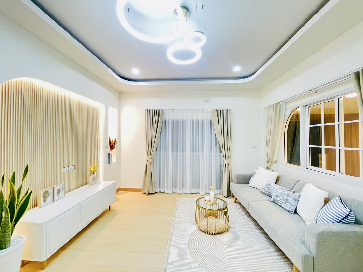 บ้านเดี่ยวชั้นเดียวสไตล์มินิมอล พร้อมสนามหญ้า บรรยากาศเงียบสงบ A3-H0301