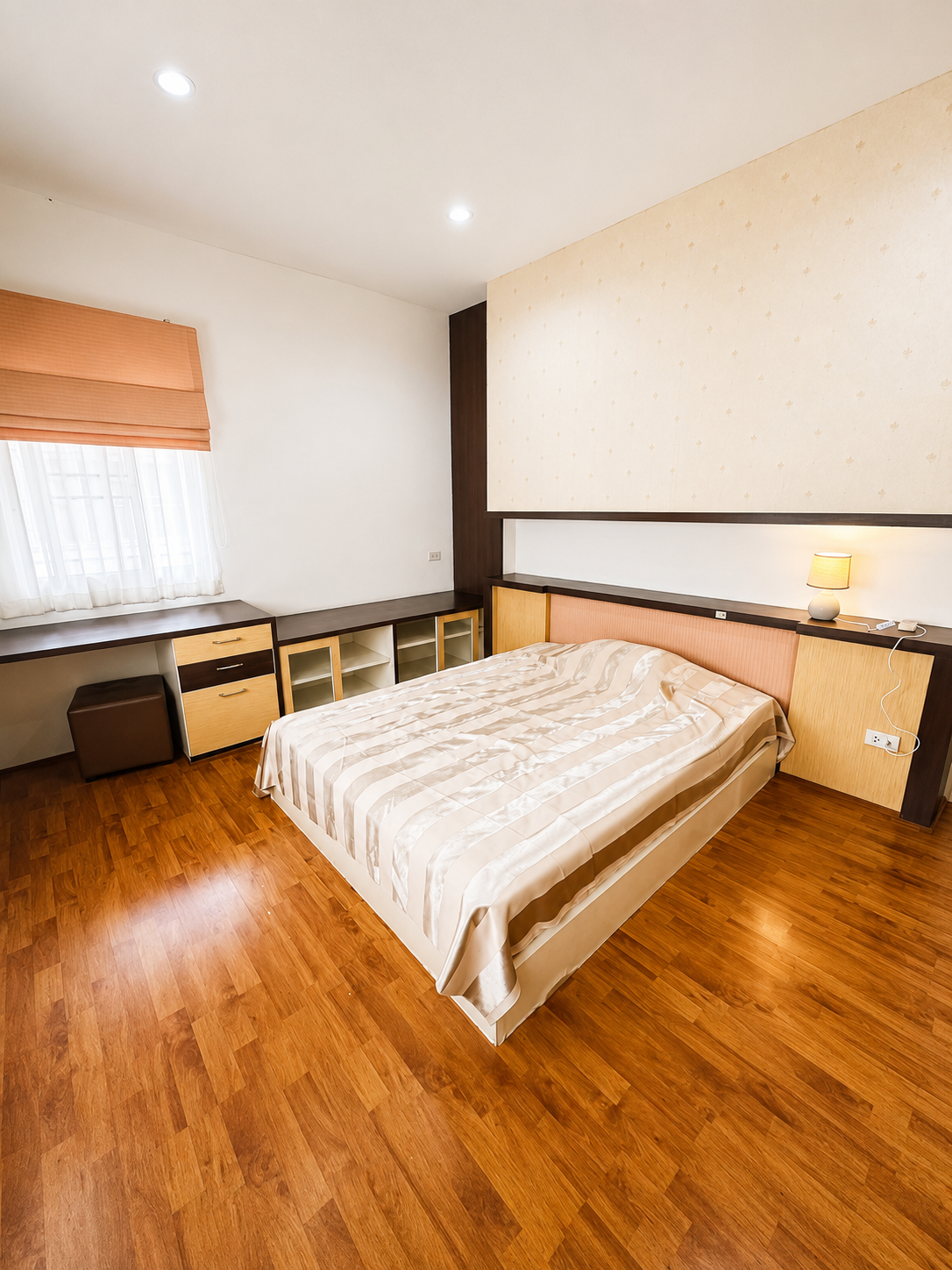 บ้านเดี่ยวสองชั้นให้เช่า พื้นที่กว้างขวาง เป็นส่วนตัว A5-H0751