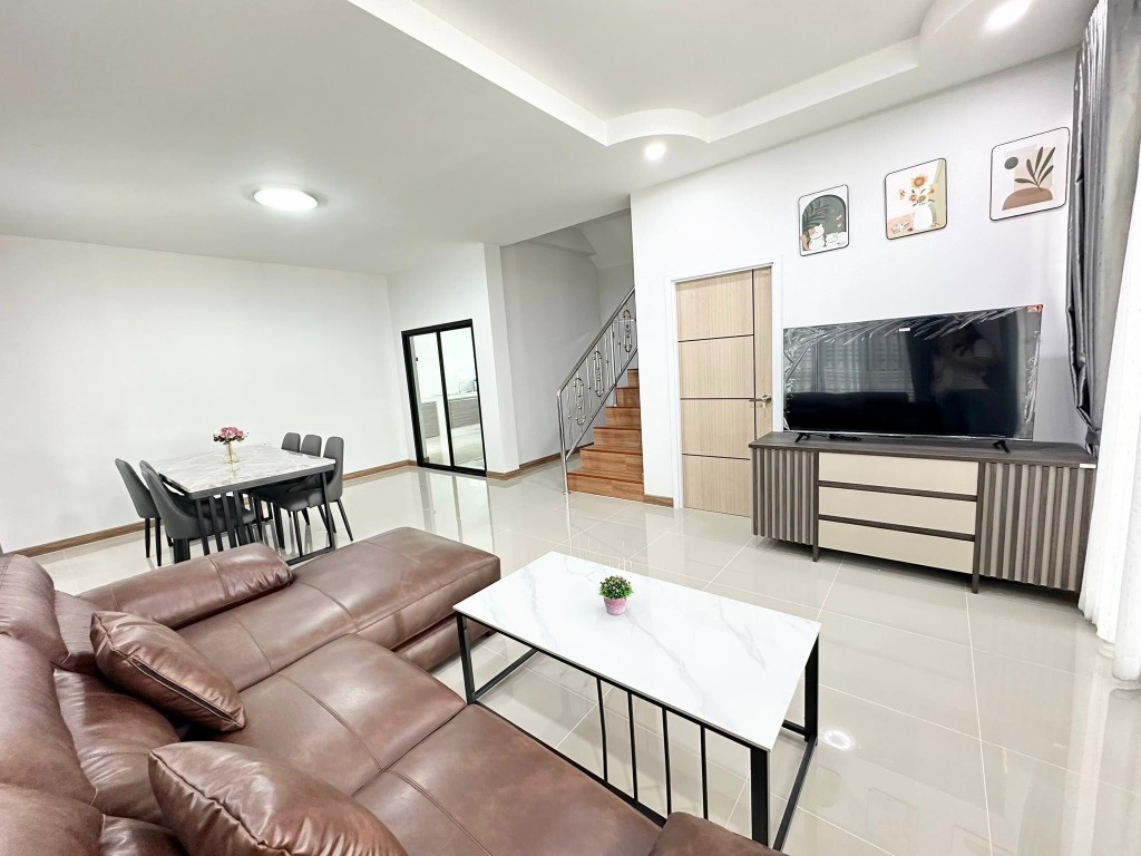 บ้านเดี่ยวสองชั้น ม.ใจแก้วเอราวัณ 31 เฟส 8 A6-H0438