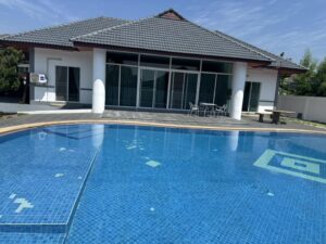 พูลวิลล่าชั้นเดียวให้เช่า พร้อมสระว่ายน้ำส่วนตัว A7-V0055