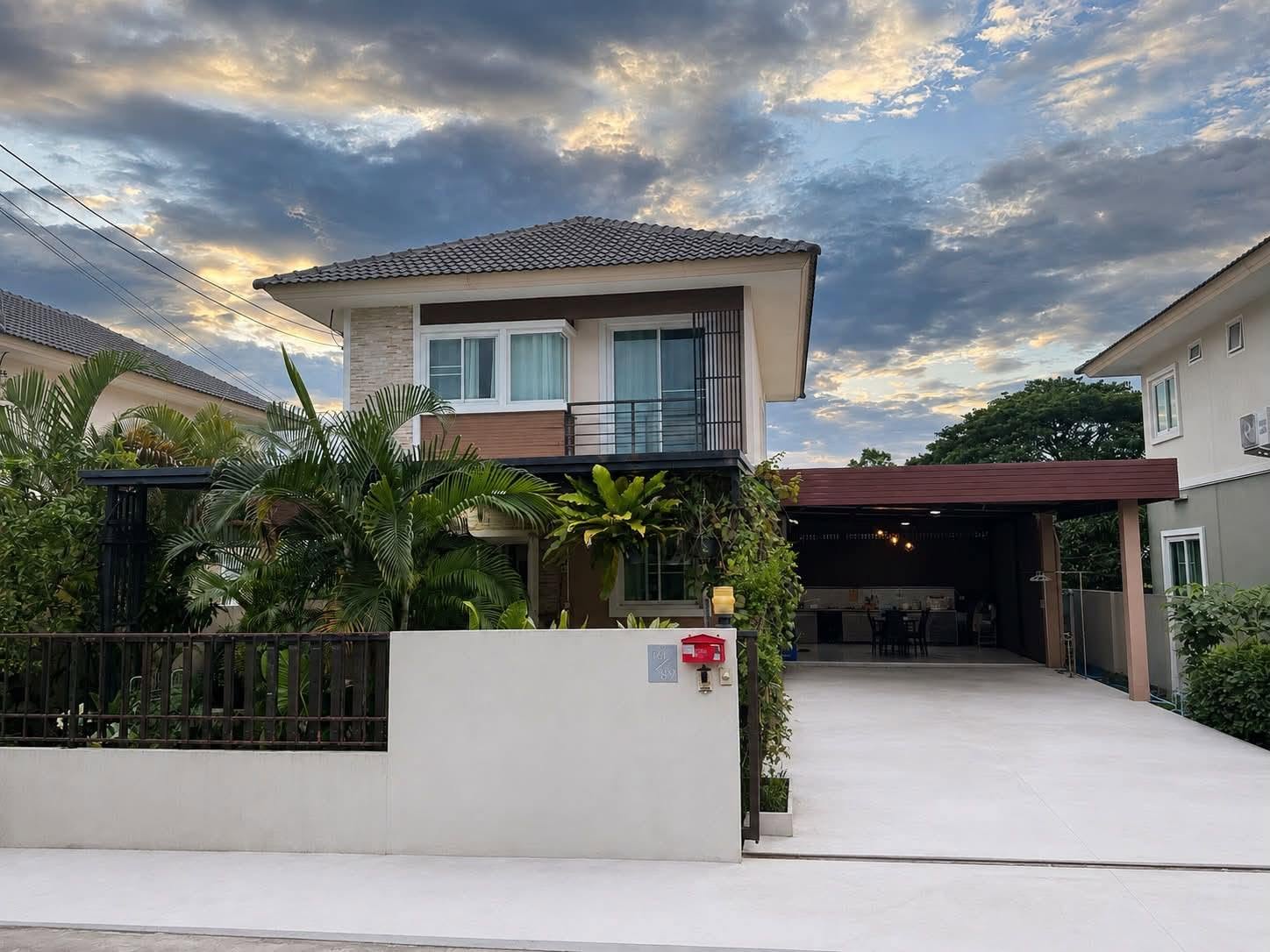 บ้านที่ออกแบบให้ทุกช่วงวัยอยู่ร่วมกันได้ ADK-H0458