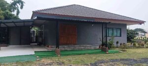 บ้านเดี่ยวชั้นเดียวให้เช่า ทำเลดีเงียบสงบ ย่านเศรษฐกิจหลังกาดฝรั่ง หางดง เชียงใหม่ AHD-H1351