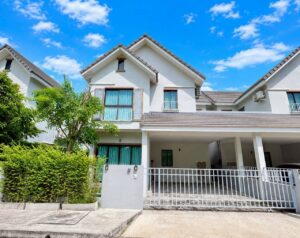 บ้านแฝดสองชั้นดีไซน์หรู ย่านหางดง AHD-H1363